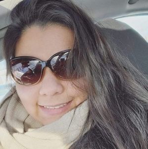 Meet your Posher, Marcela